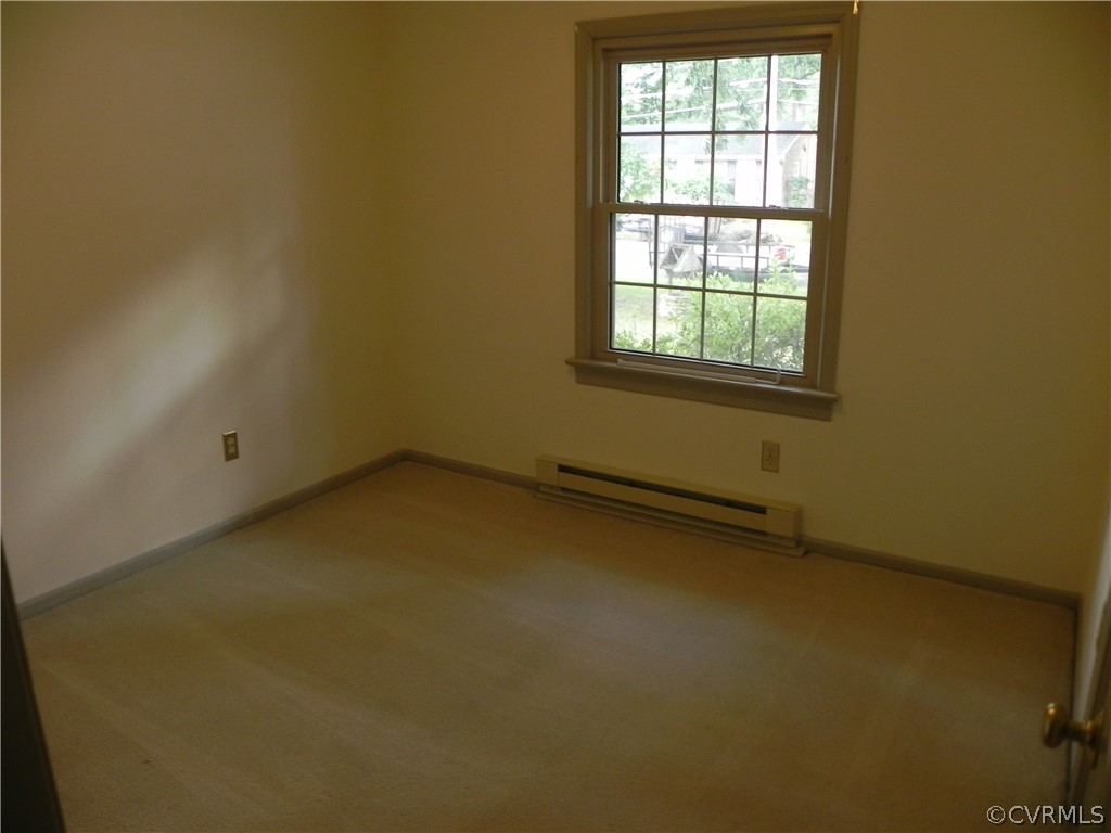 905 Clauson Road Richmond, VA 23227 - Photo 6 of 13