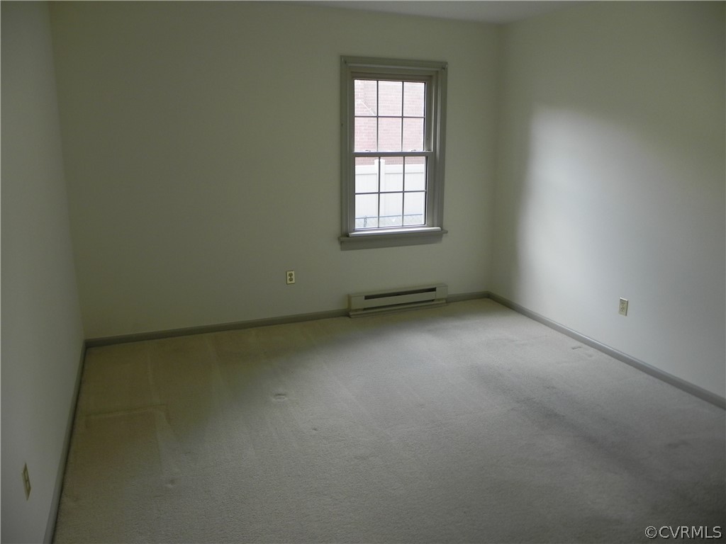 905 Clauson Road Richmond, VA 23227 - Photo 7 of 13