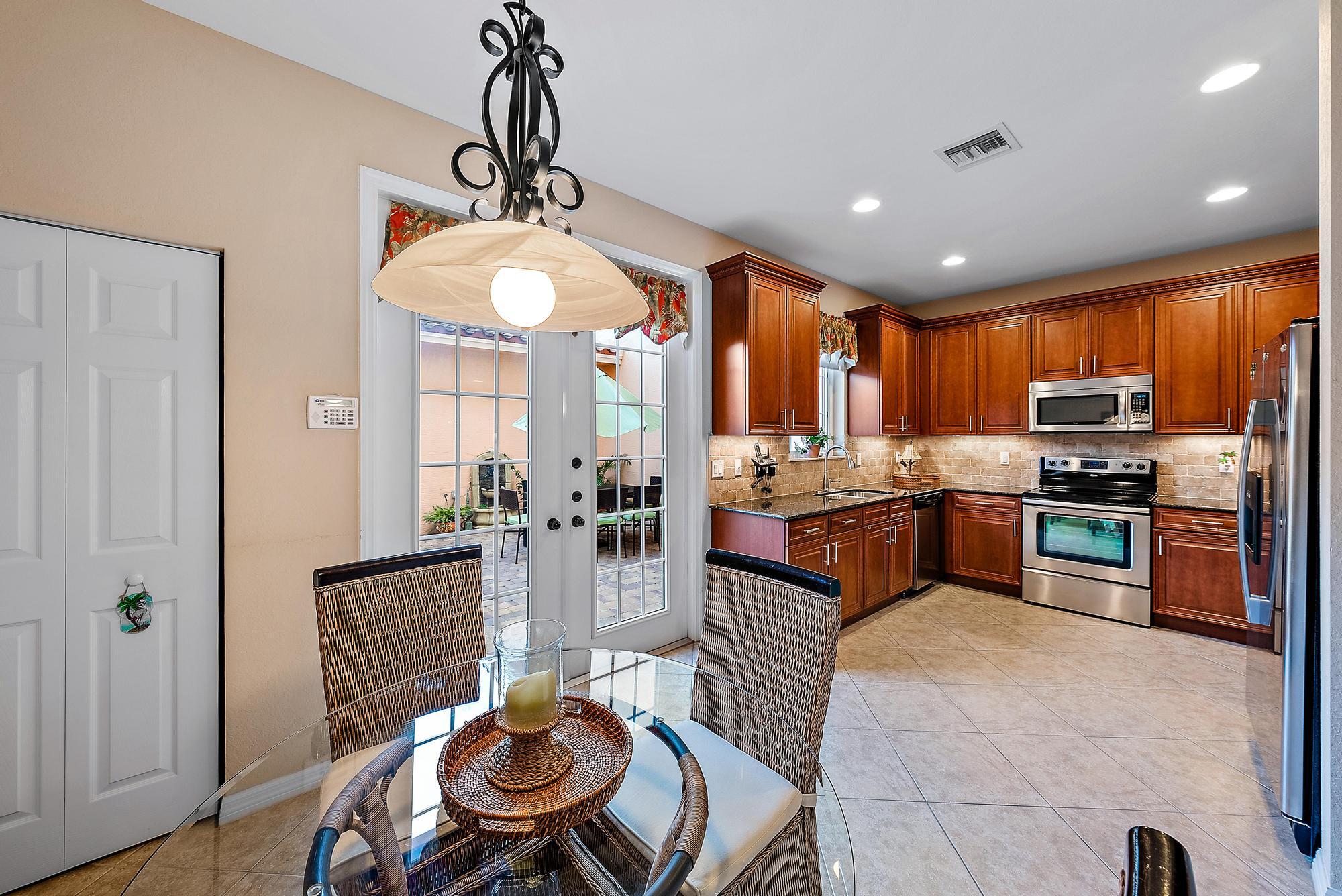 107 Midleton Way Jupiter, FL 33458 - Photo 9 of 30 107 Midleton Way -24