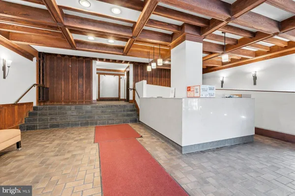 $2,800 | 1280 21st Street Northwest, Unit 302, Washington, DC 20036