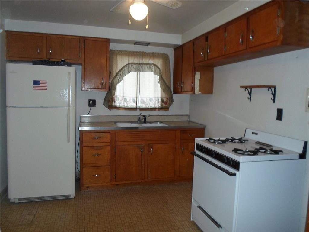 466 Finley Road Belle Vernon, PA 15012 - Photo 3 of 13 Gallery Image 3