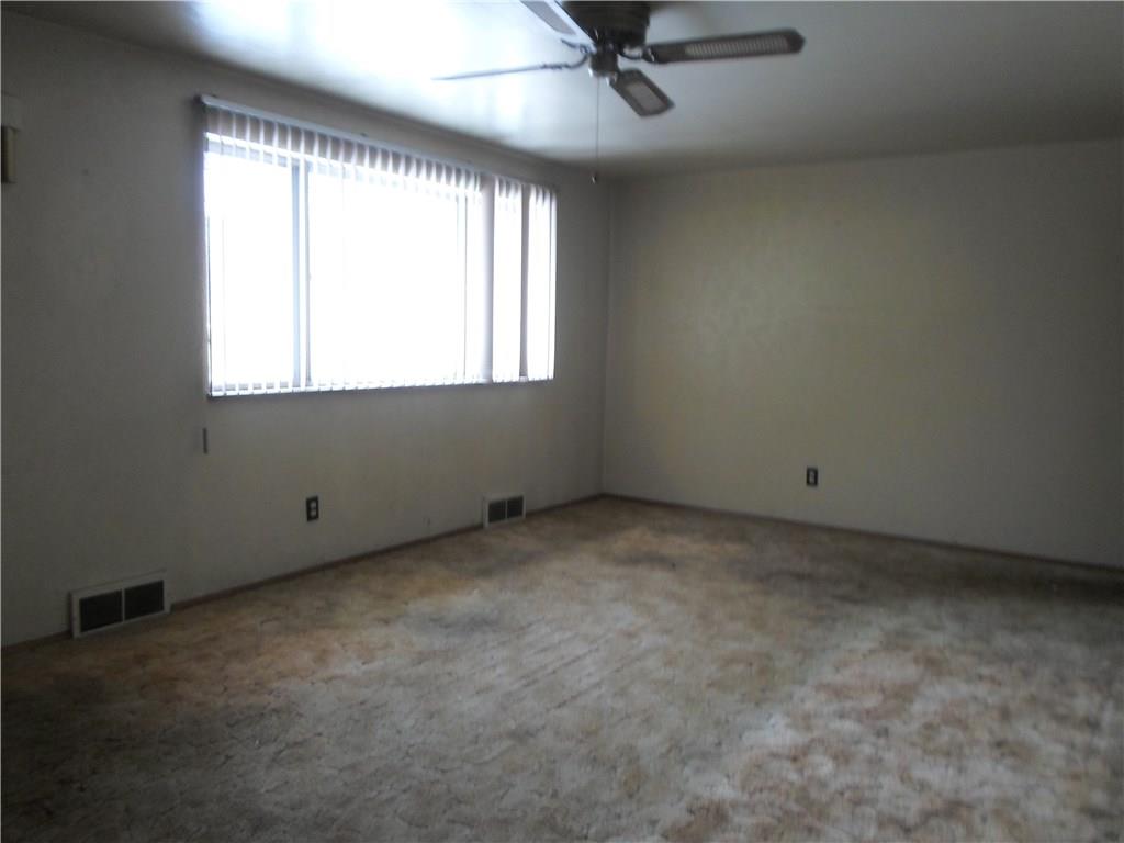 466 Finley Road Belle Vernon, PA 15012 - Photo 4 of 13 Gallery Image 4
