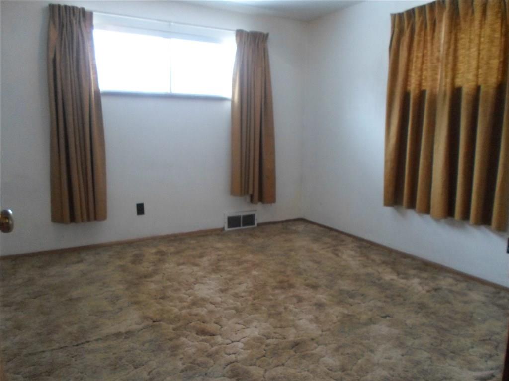466 Finley Road Belle Vernon, PA 15012 - Photo 5 of 13 Gallery Image 5