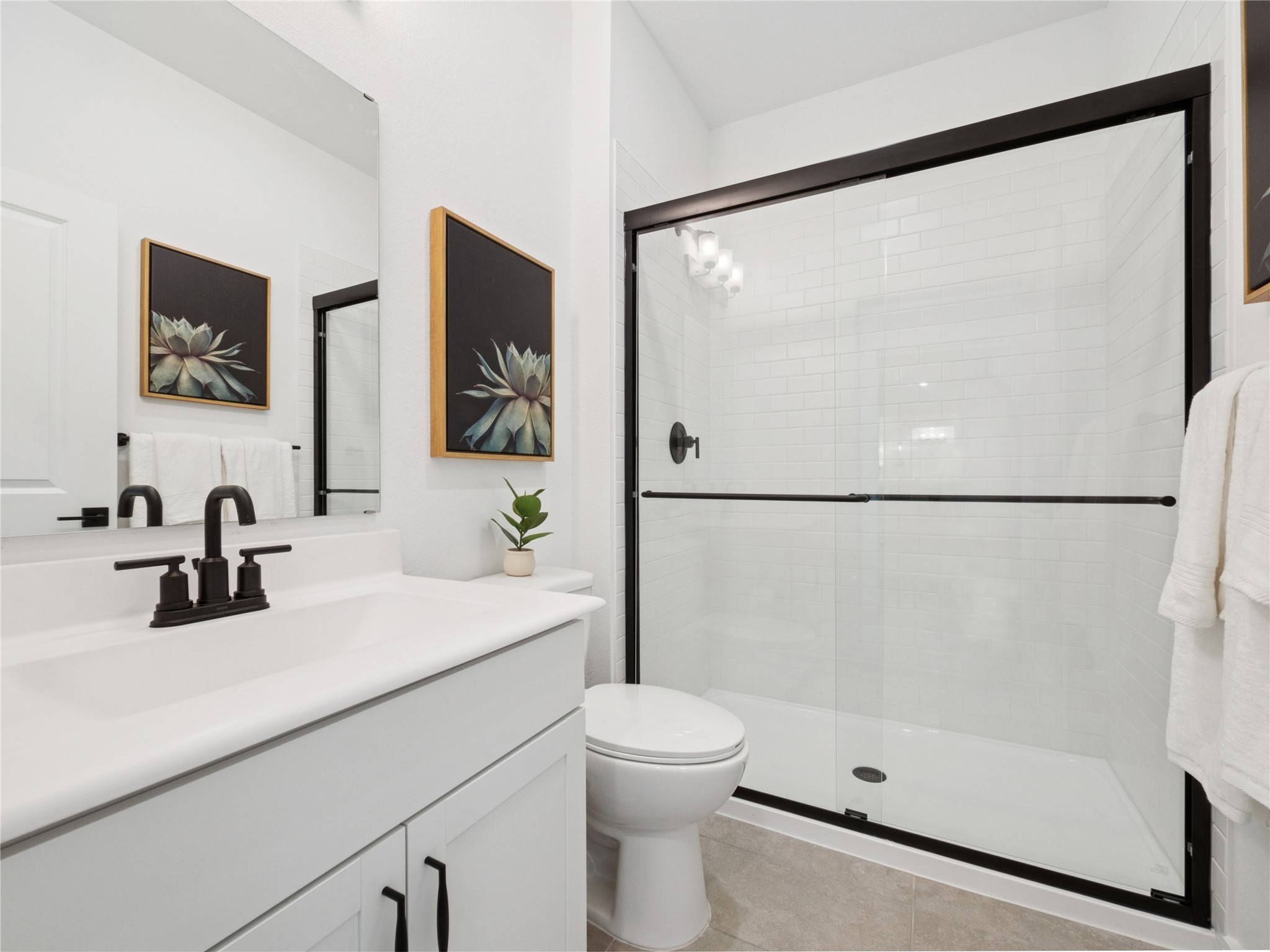 2711 Dark Lantern Drive Rosenberg, TX 77471 - Photo 6 of 36 Extra Suite bath (*Photo not of actual home and used for illustration purposes only.)