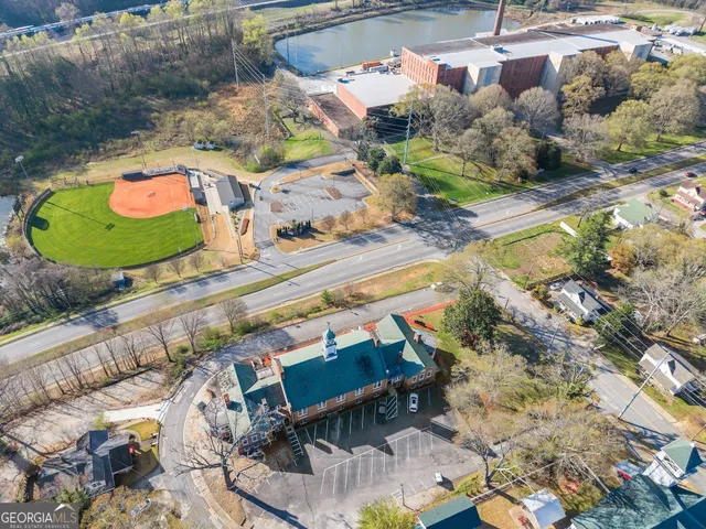 $139,900 | 1 Spring Street, Gainesville, GA 30501