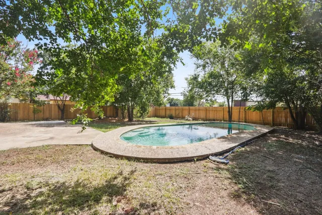 $2,300 | 9807 Kendal Drive, Austin, TX 78753