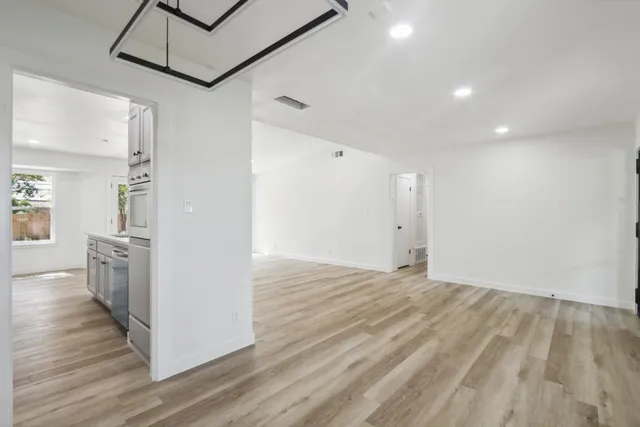 $2,300 | 9807 Kendal Drive, Austin, TX 78753