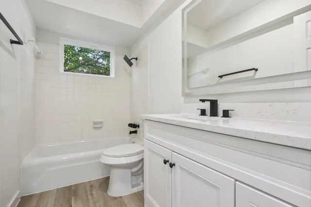 $2,300 | 9807 Kendal Drive, Austin, TX 78753