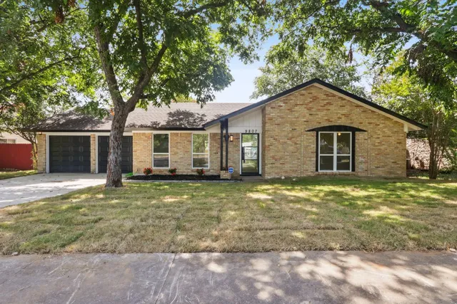$2,300 | 9807 Kendal Drive, Austin, TX 78753