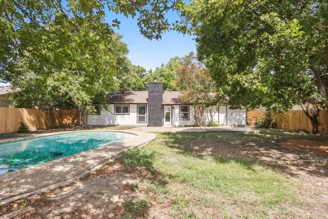 $2,300 | 9807 Kendal Drive, Austin, TX 78753