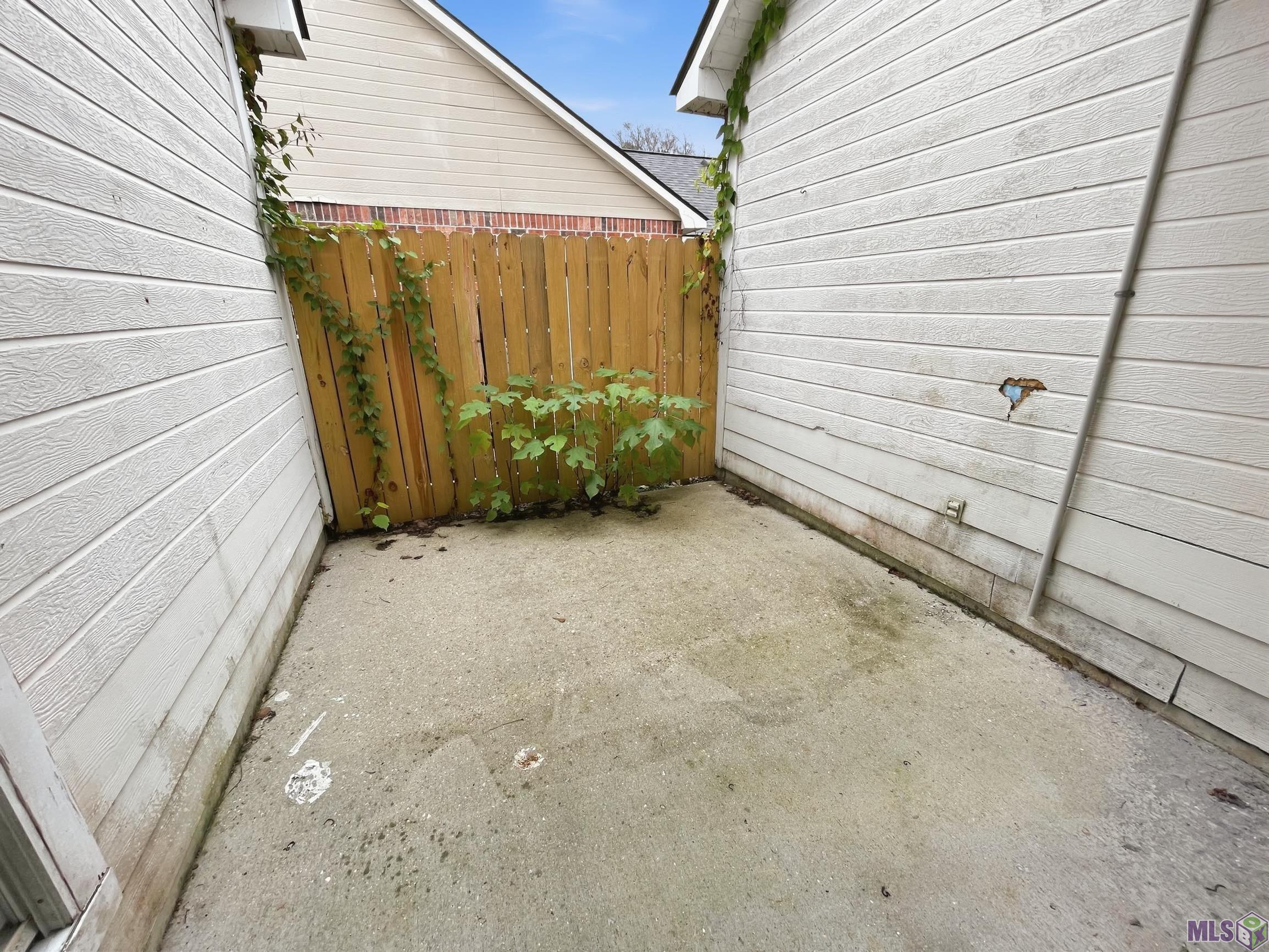 301 Meadow Bend Drive Baton Rouge, LA 70820 - Photo 12 of 12