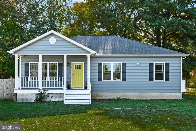 $315,000 | 88 Brooks Drive, Colonial Beach, VA 22443