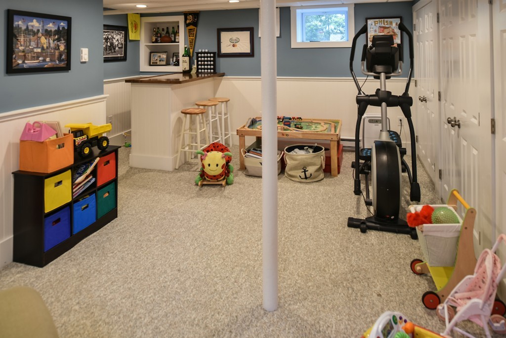 6 Wyman Road Marblehead, MA 01945 - Photo 25 of 30 Gallery Image 25