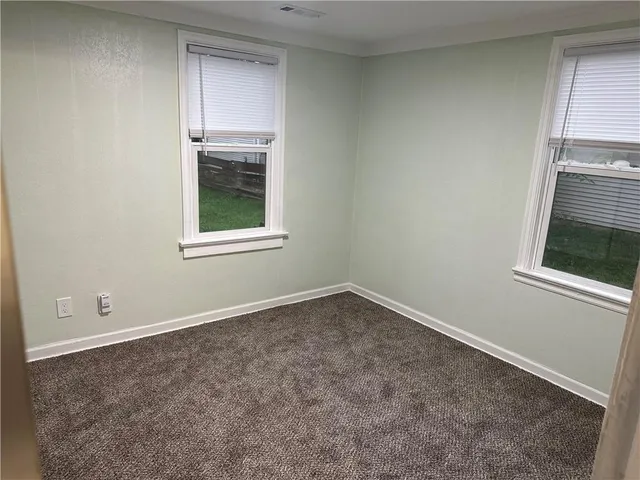 $247,800 | 8510 Grandview Lane, Overland Park, KS 66212