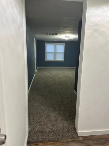 $247,800 | 8510 Grandview Lane, Overland Park, KS 66212