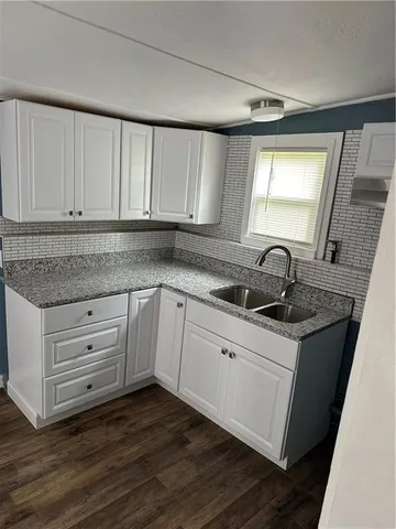 $247,800 | 8510 Grandview Lane, Overland Park, KS 66212