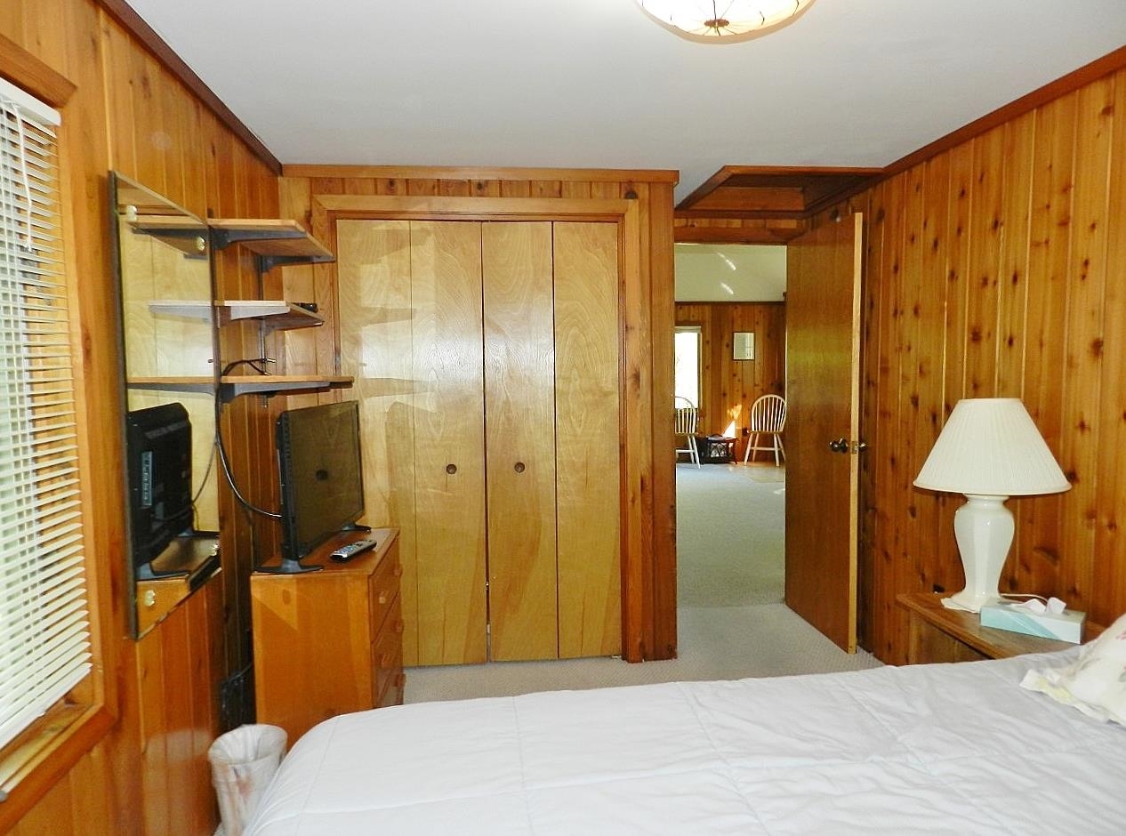 8769 South Dunns Farm Road Maple City, MI 49664 - Photo 13 of 28 1934992-8aa84f90-d7e1-4659-8840-ae739c538589.JPG