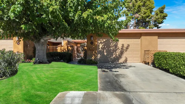 $255,000 | 2 Valencia Drive, Rancho Mirage, CA 92270