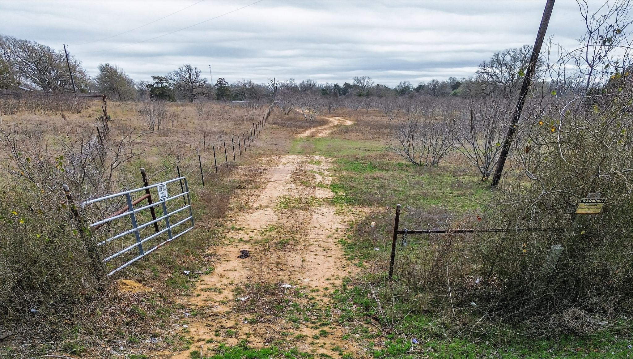 701 Old Colony Line Road Dale, TX 78616 - Photo 4 of 16 a view of a lake from a yard