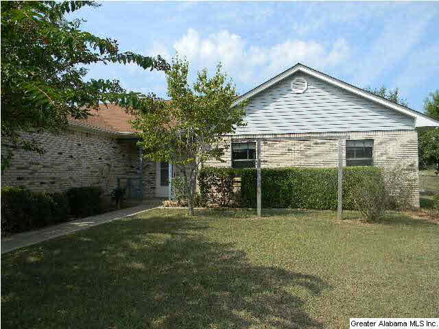 121 Mangrove Drive Alabaster, AL 35007 - Photo 3 of 14