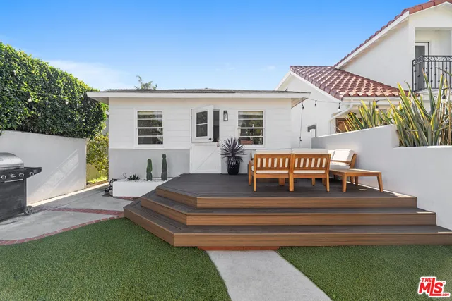 $6,500 | 668 Marr Street, Venice, CA 90291