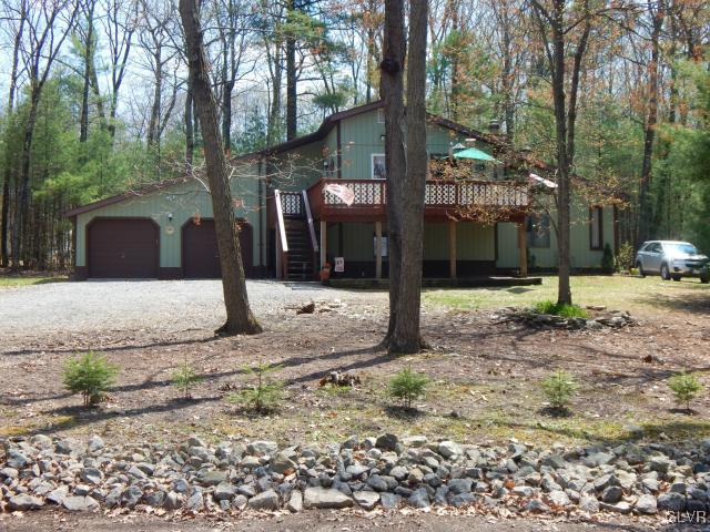 151 Comanche Pines Road Effort, PA 18330 - Photo 4 of 42