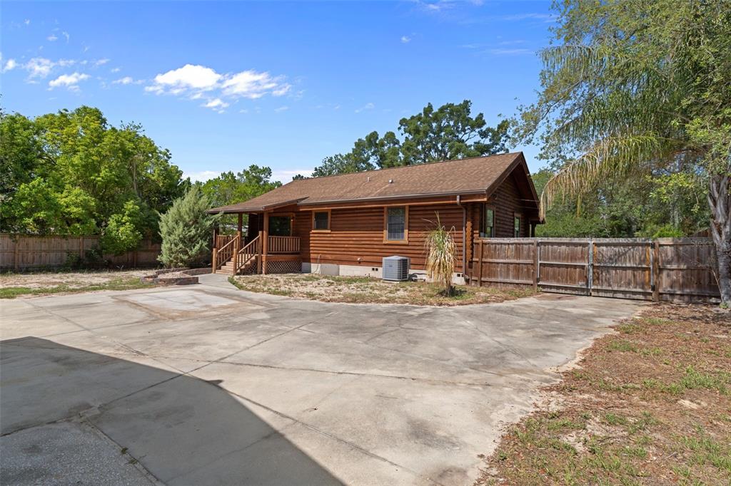 3394 Memory Lane Spring Hill, FL 34606 - Photo 36 of 45