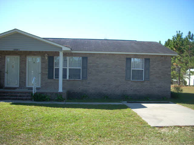 10661 George Stacey Road, Unit B Elberta, AL 36530 - Photo 1 of 5