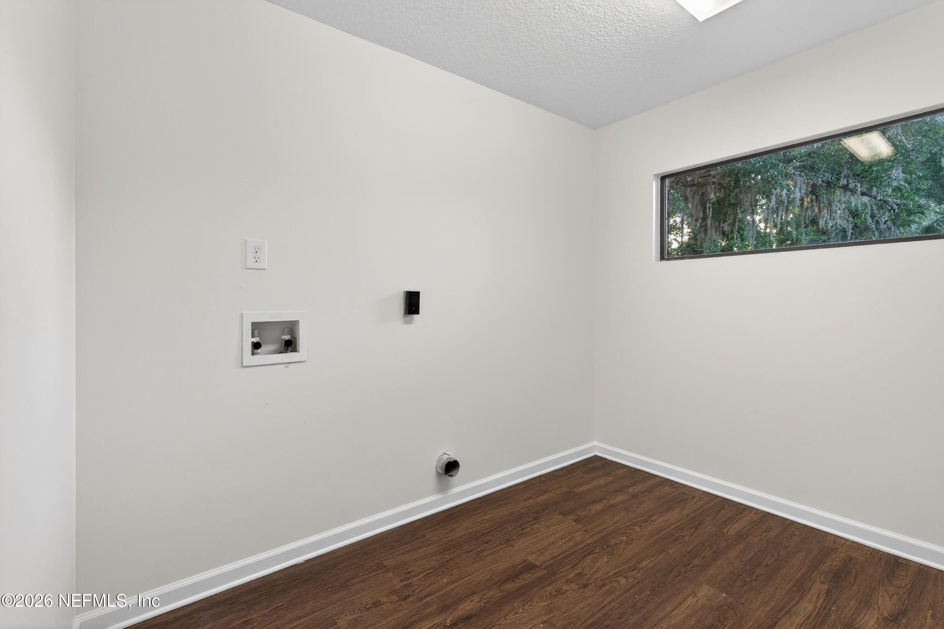 6602 Smithfield Plantation Road Jacksonville, FL 32218 - Photo 25 of 31 laundry-1