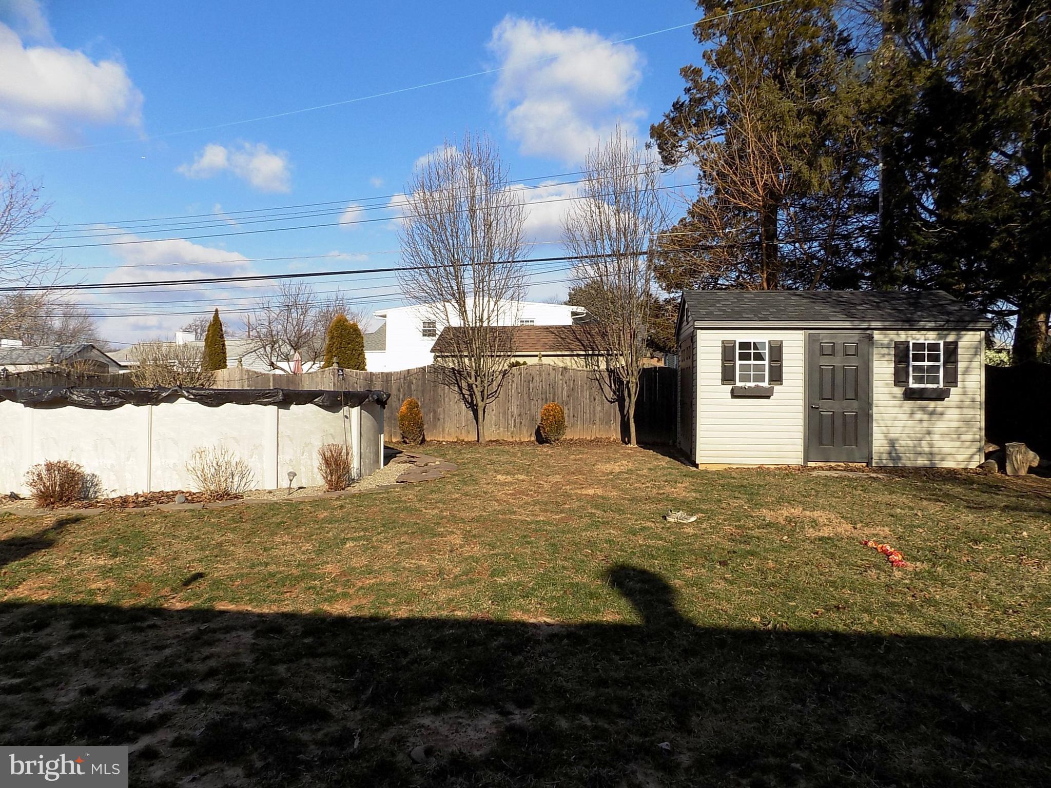 409 Berkshire Road Fairless Hills, PA 19030 - Photo 26 of 28 Gallery Image 26