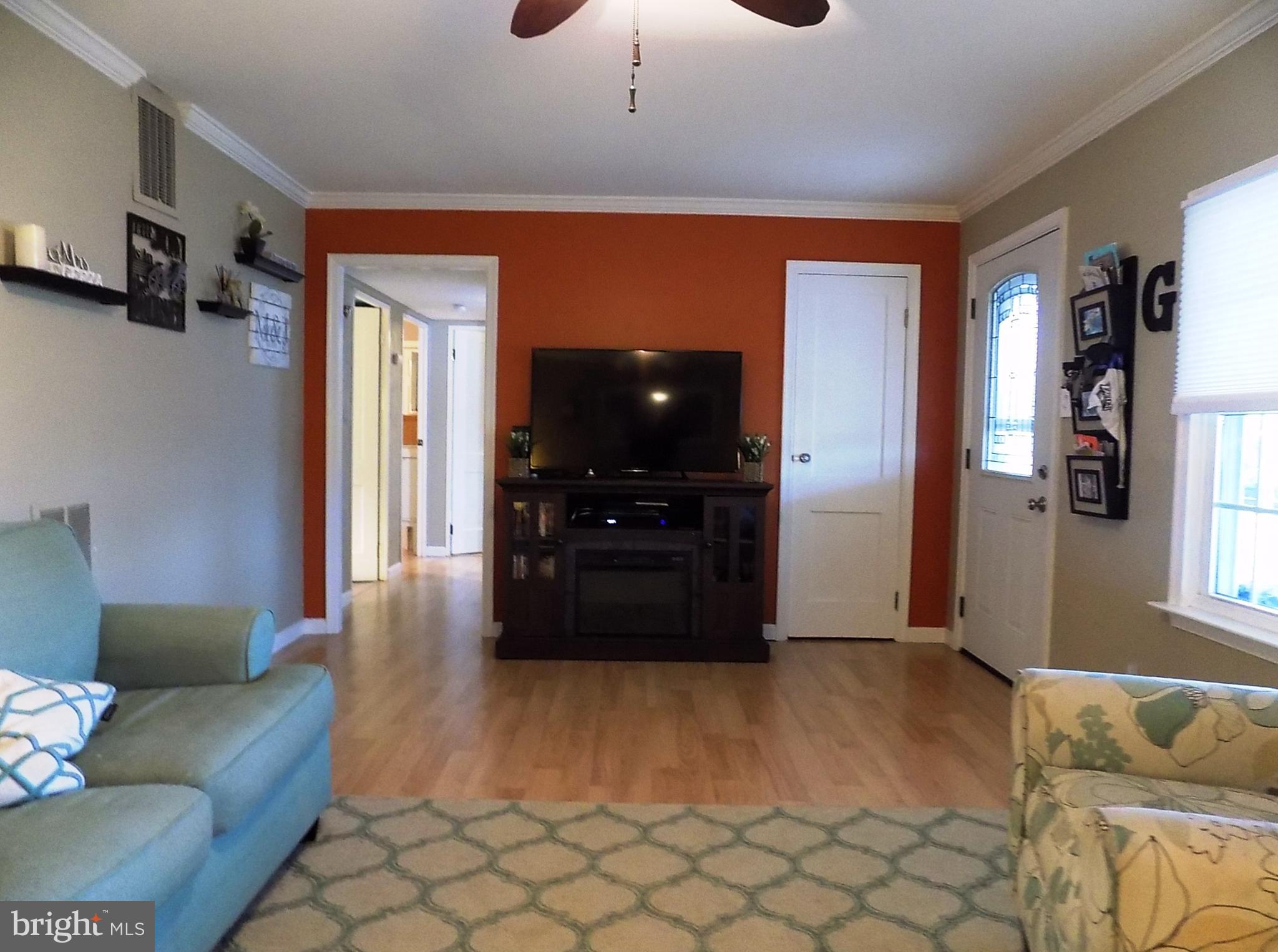 409 Berkshire Road Fairless Hills, PA 19030 - Photo 7 of 28 Gallery Image 7
