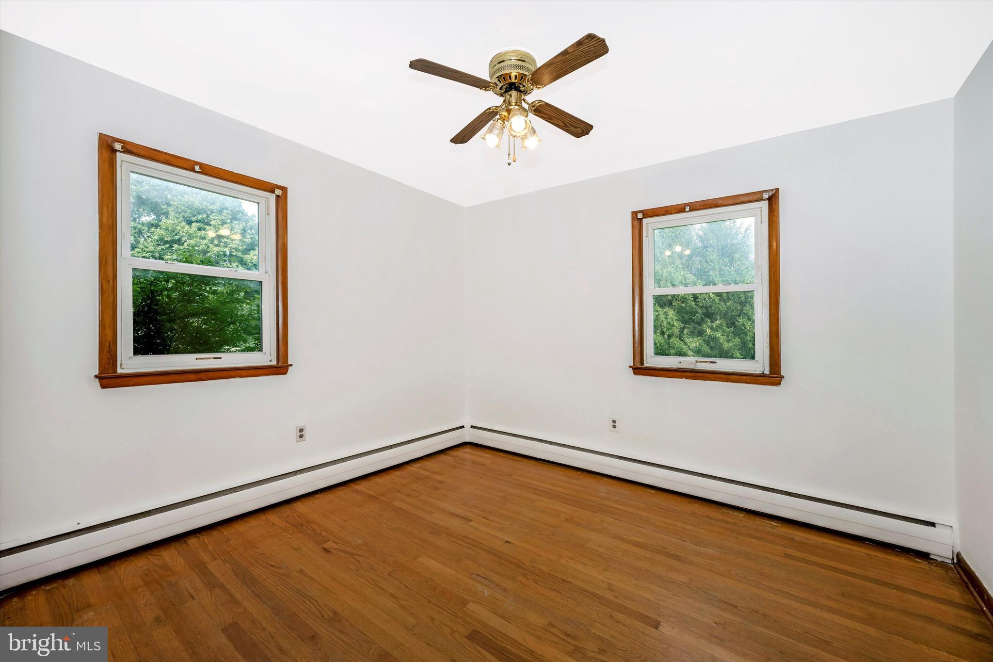 4603 Ridge Road Mount Airy, MD 21771 - Photo 12 of 32 Bedroom 1
