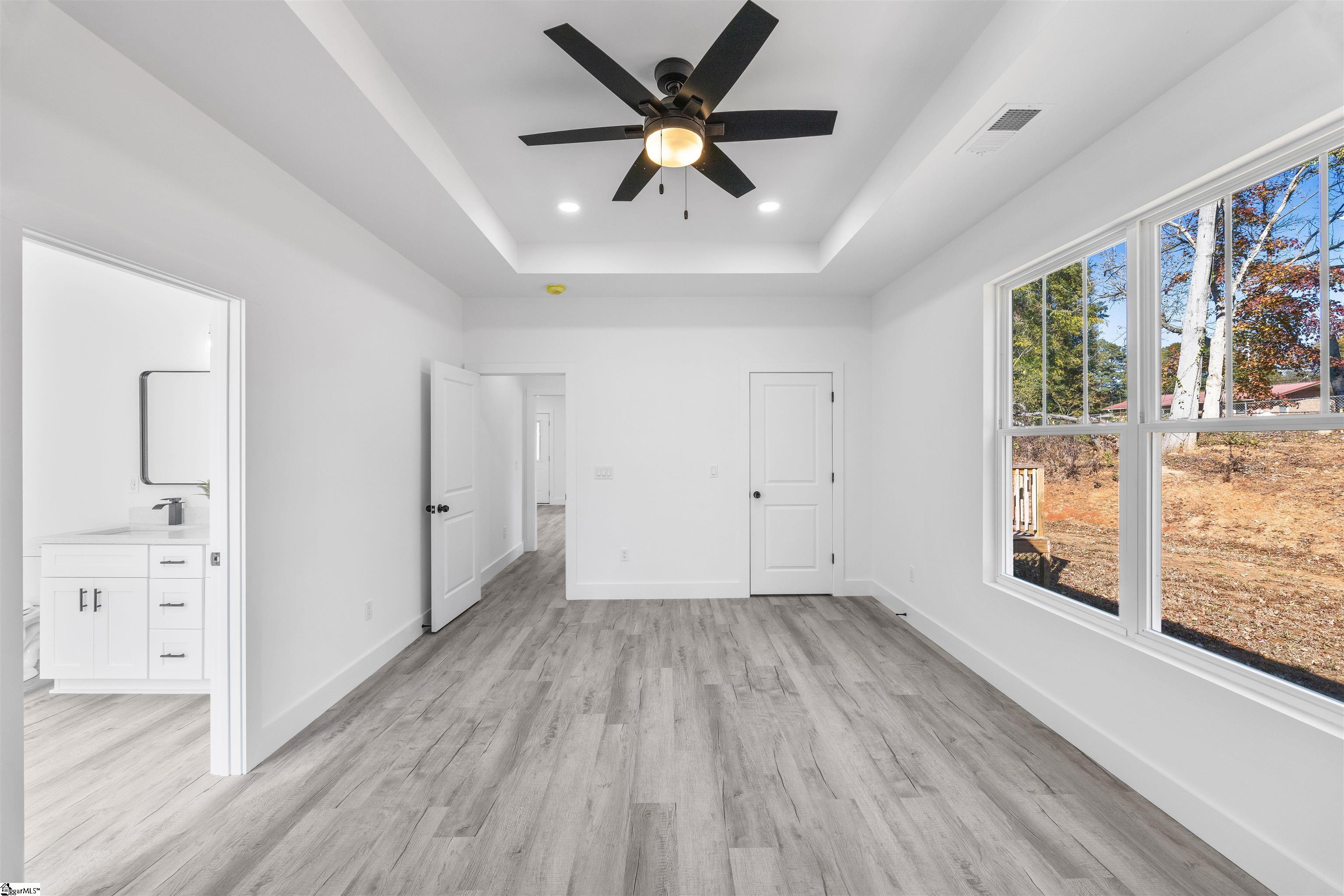 114 Hillcrest Circle Anderson, SC 29624 - Photo 15 of 46