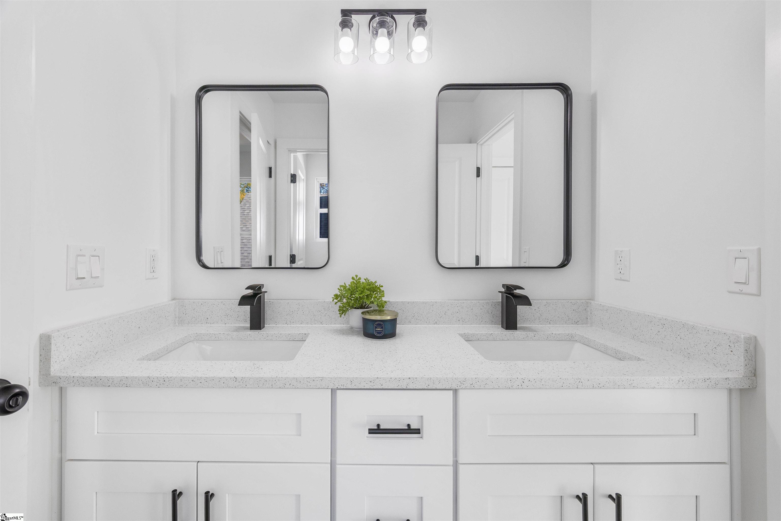 114 Hillcrest Circle Anderson, SC 29624 - Photo 27 of 46