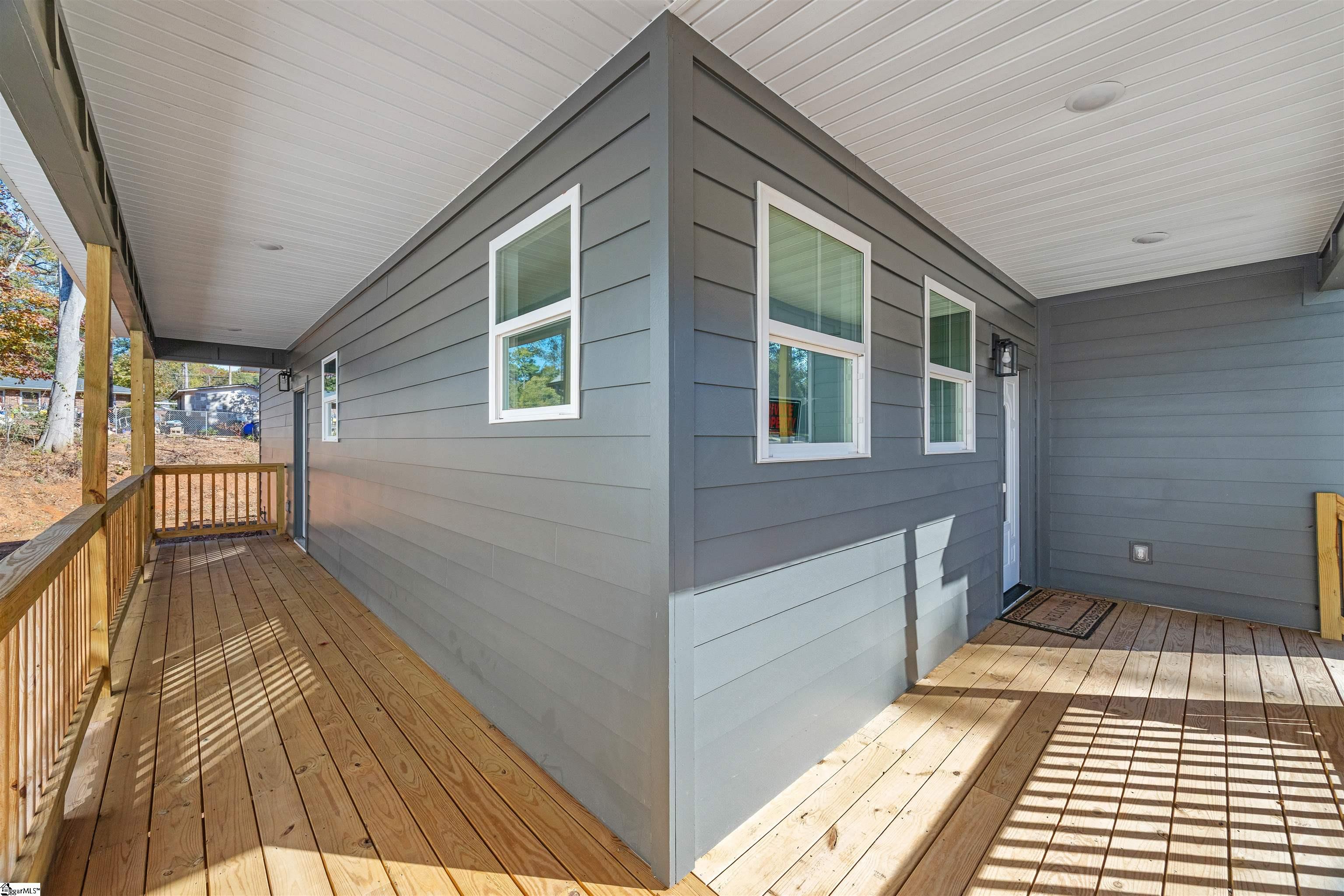 114 Hillcrest Circle Anderson, SC 29624 - Photo 35 of 46