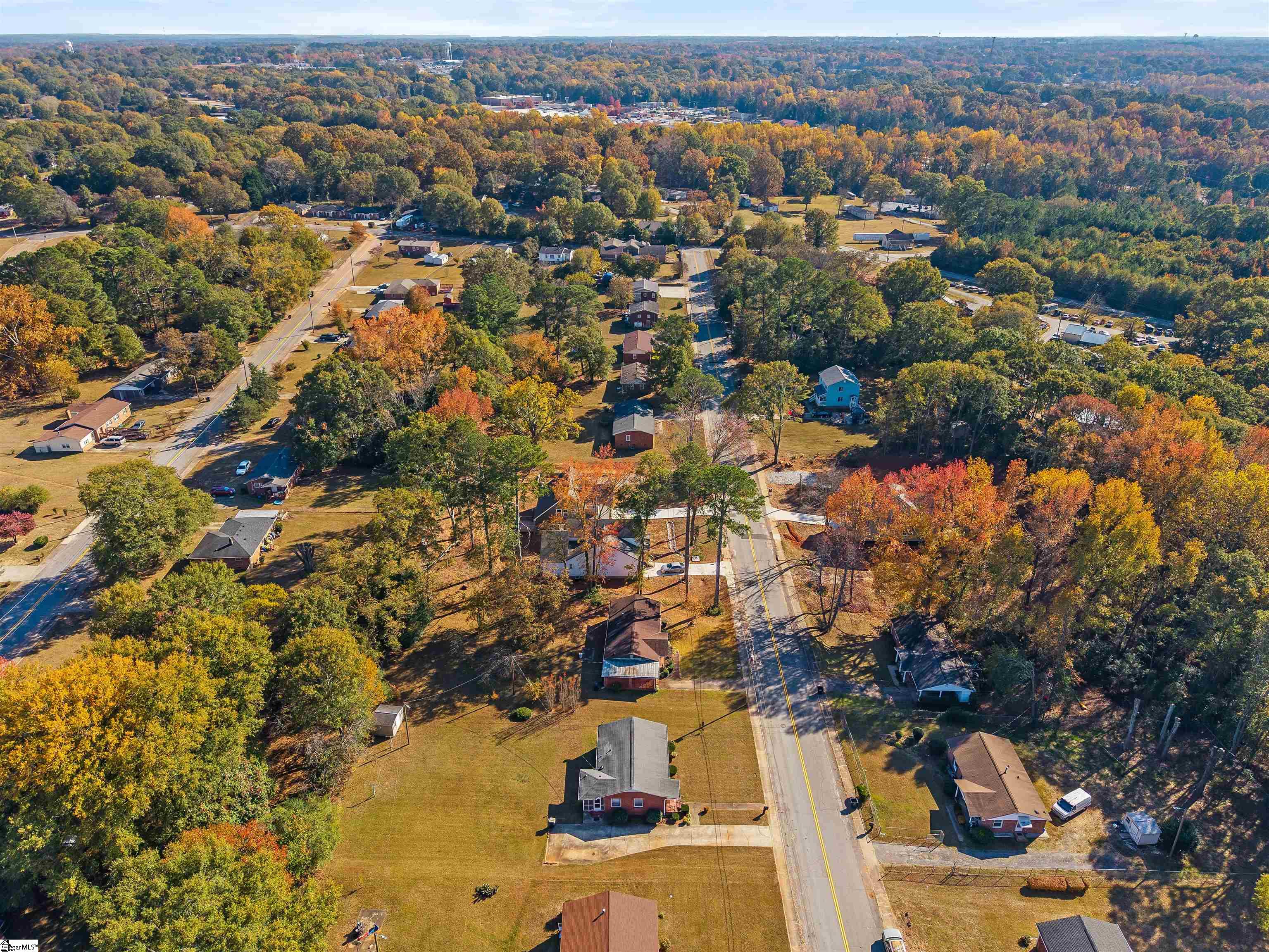 114 Hillcrest Circle Anderson, SC 29624 - Photo 42 of 46