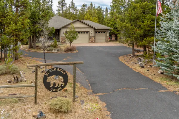 $649,900 | 17370 Brant Drive, Bend, OR 97707