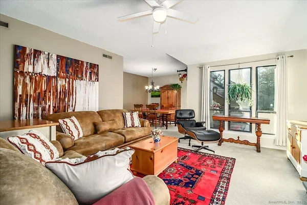 $439,900 | 25 Heritage Crest Drive, Unit C, Southbury, CT 06488