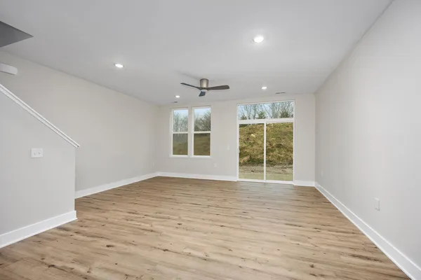 $349,900 | 2221 Watertown Way, Grand Rapids, MI 49505