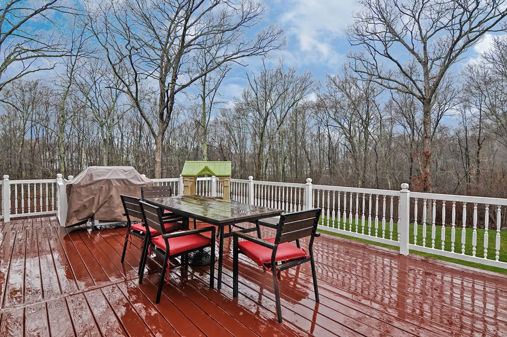 749 Old Warren Road Swansea, MA 02777 - Photo 27 of 30 Gallery Image 27