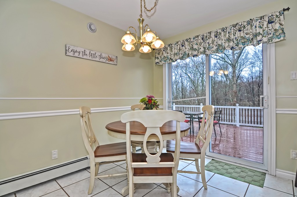 749 Old Warren Road Swansea, MA 02777 - Photo 7 of 30 Gallery Image 7