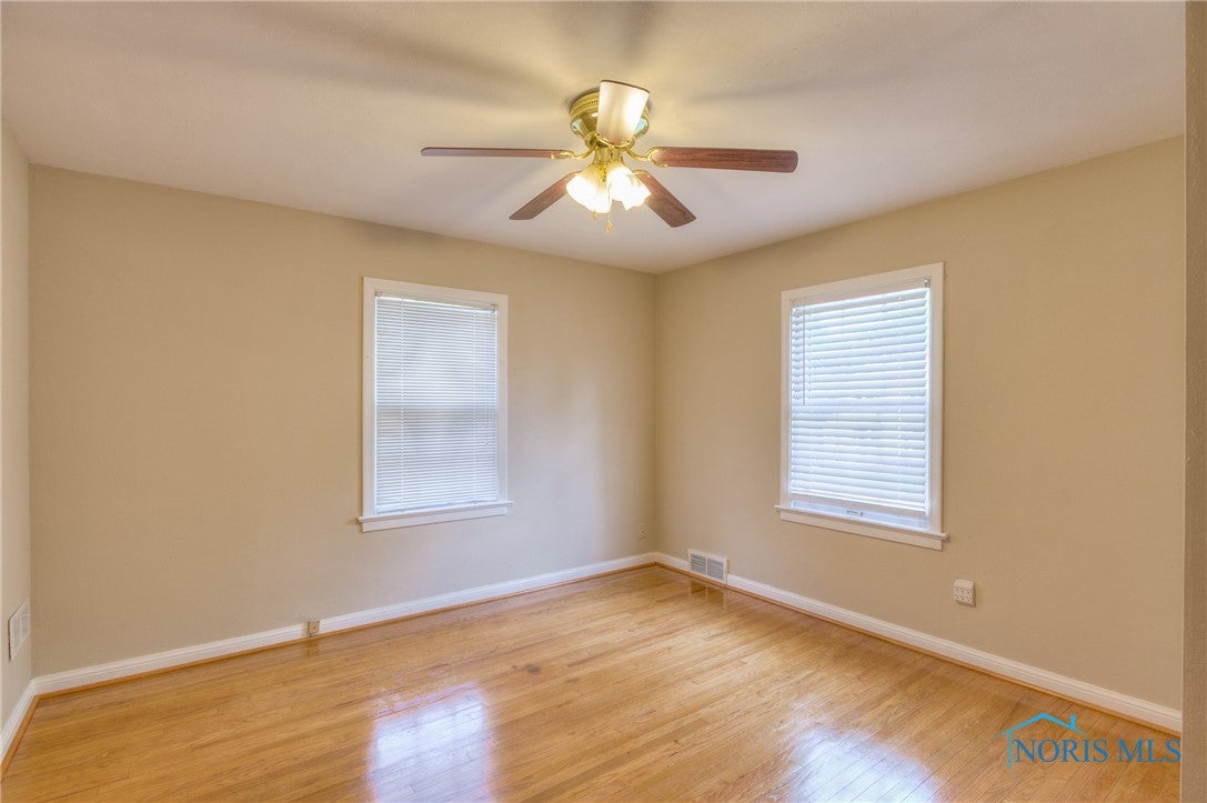 3319 Aldringham Road Toledo, OH 43606 - Photo 14 of 19 Bedroom 2