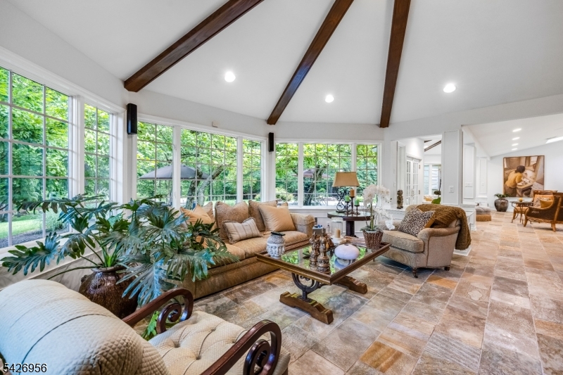 8 White Pine Road Upper Saddle River, NJ 07458 - Photo 15 of 50