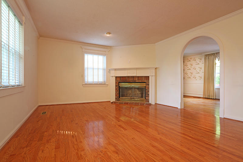3347 Adkins Road Chattanooga, TN 37419 - Photo 4 of 27 living room2