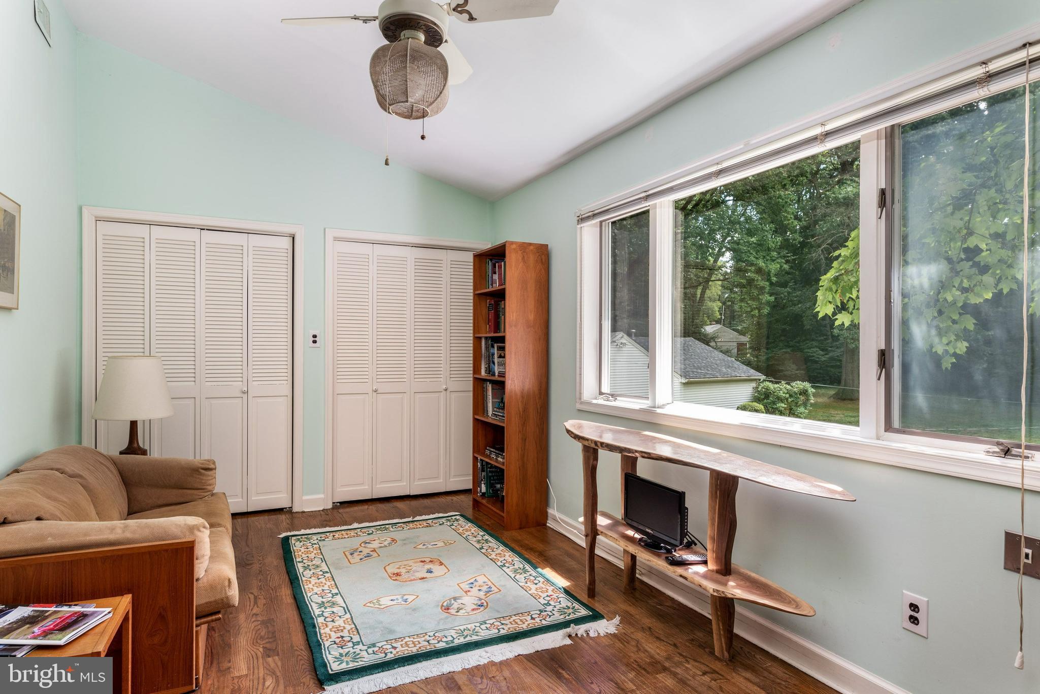 28 Brookside Road Wallingford, PA 19086 - Photo 22 of 49 Sitting room with ample closets