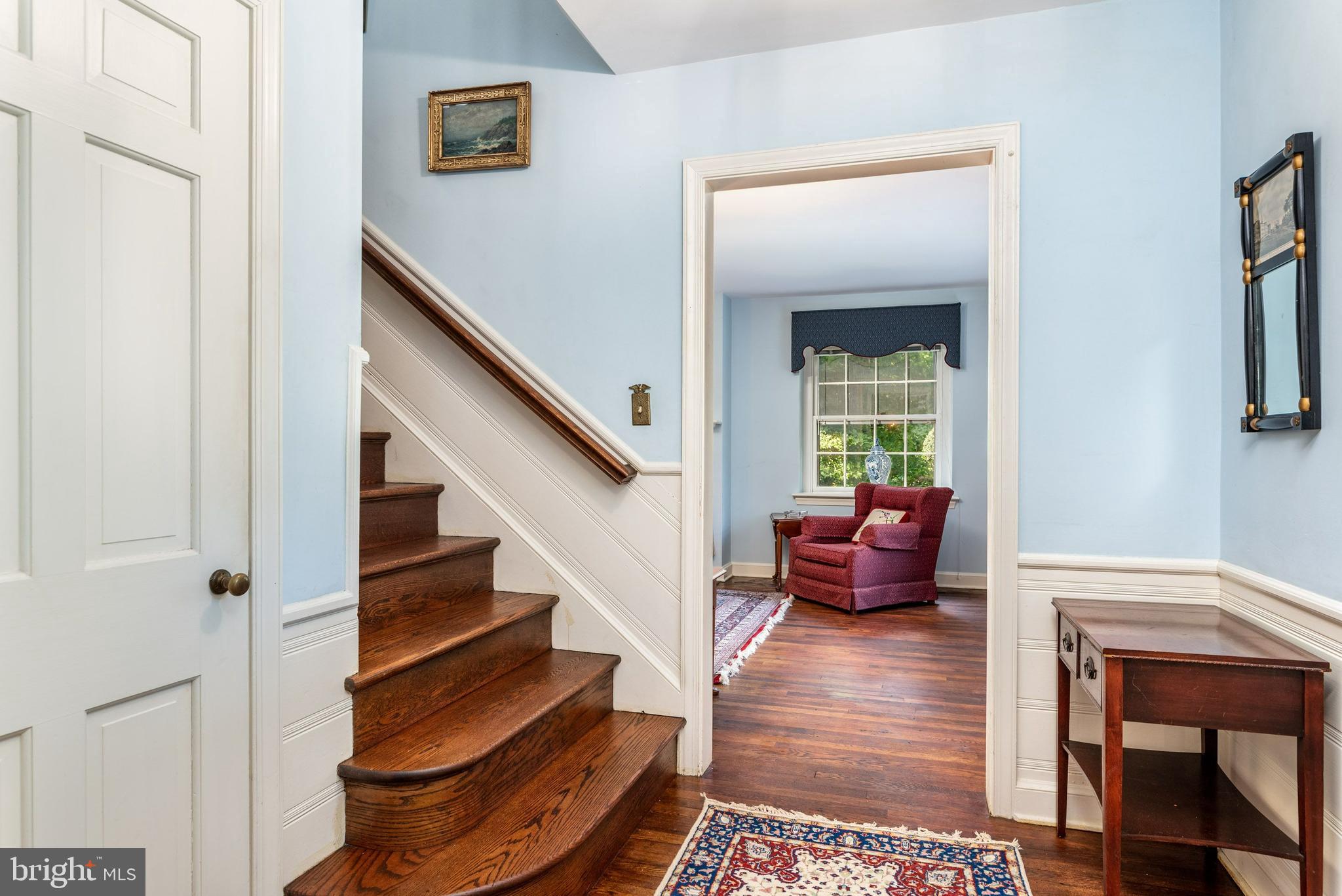 28 Brookside Road Wallingford, PA 19086 - Photo 4 of 49 Foyer