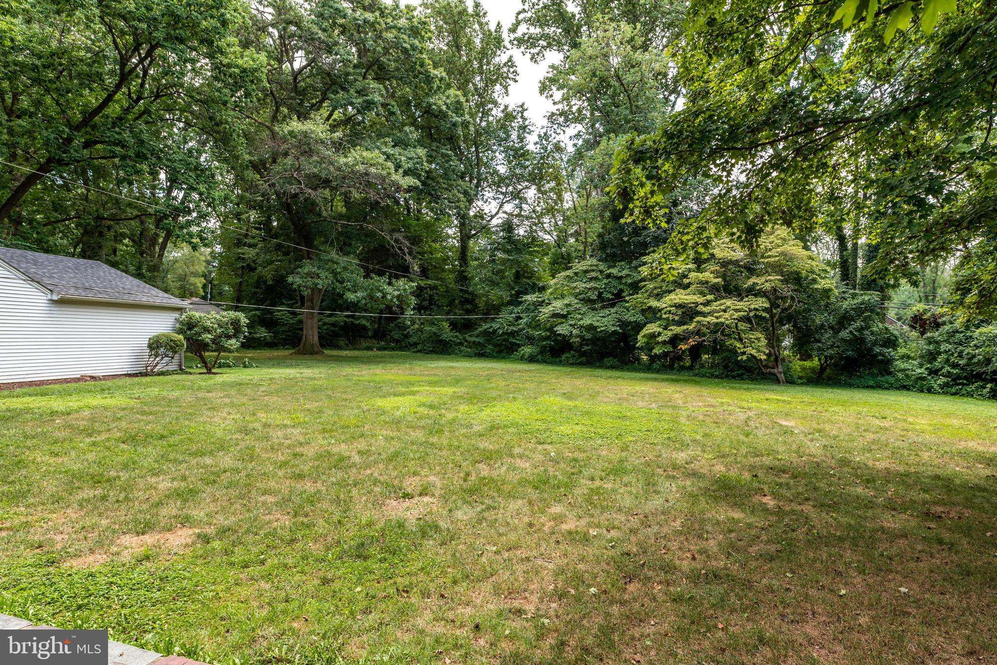 28 Brookside Road Wallingford, PA 19086 - Photo 43 of 49 Deep rear lot