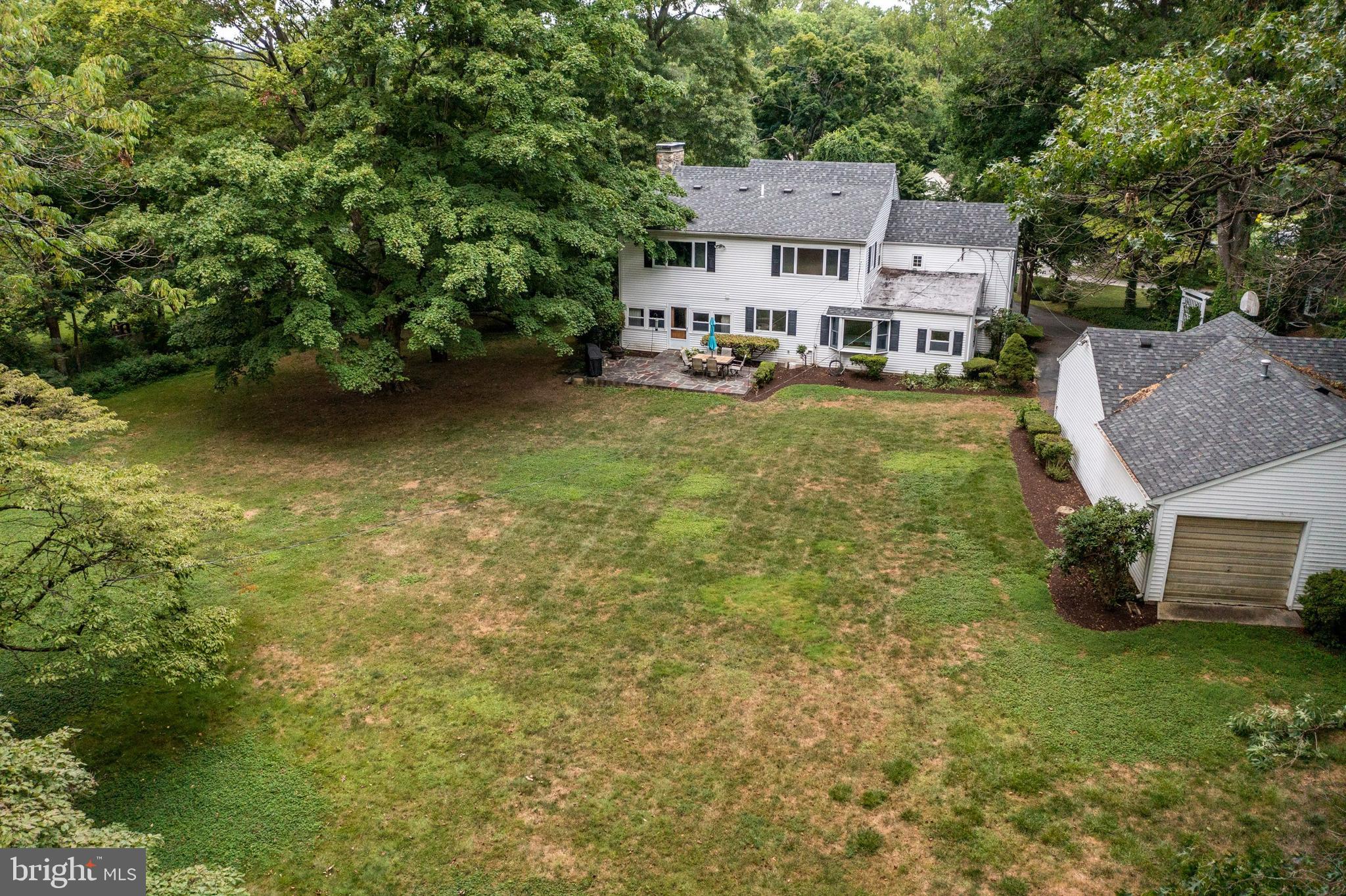 28 Brookside Road Wallingford, PA 19086 - Photo 46 of 49 Flat rear yard wth room to play!