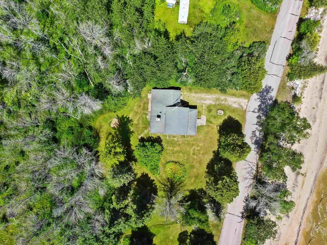 $599,900 | 987 South Lake Michigan Drive, Sturgeon Bay, WI 54235