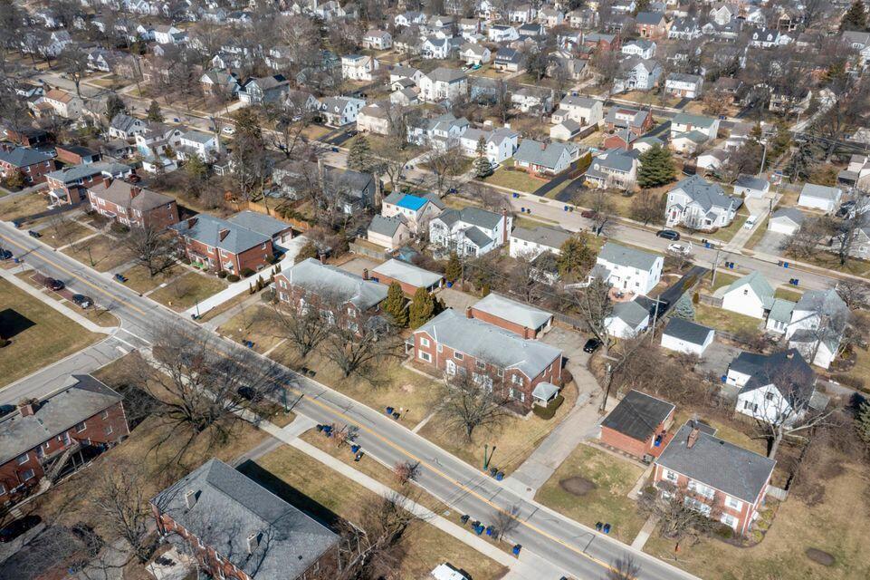 1532 Waltham Road Columbus, OH 43221 - Photo 5 of 16 20220309170822378796000000-o